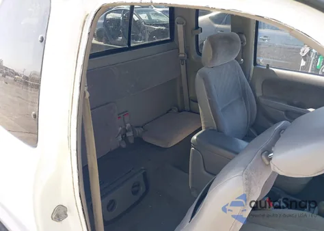 2002 Toyota Tacoma Base V6 z USA, uszkodzony, nr VIN 5TEWN72NX2Z027836